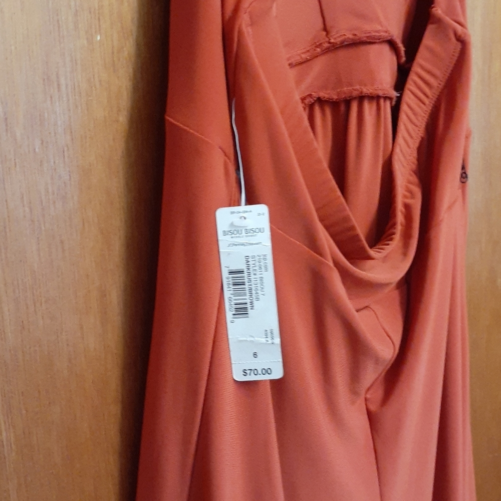 Dress - Picture 4 of 5